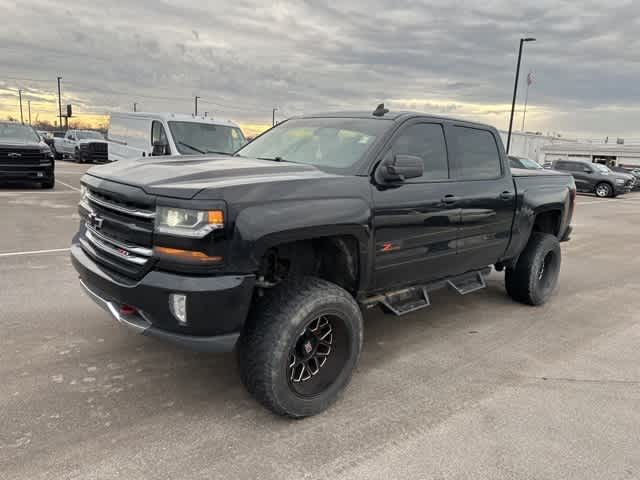 Thumbnail: 2017 Chevrolet Silverado 1500 - 13