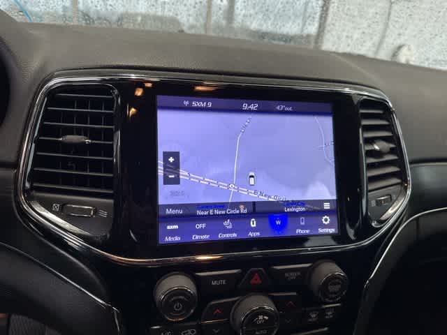 Thumbnail: 2020 Jeep Grand Cherokee - 12