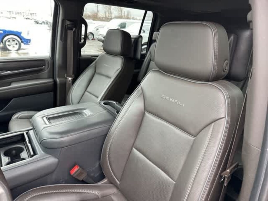 Used 2021 GMC Yukon XL Denali SUV