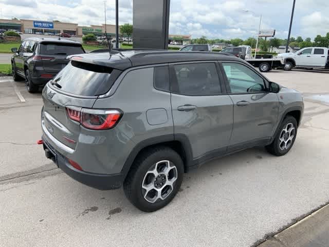 Thumbnail: 2022 Jeep Compass - 20