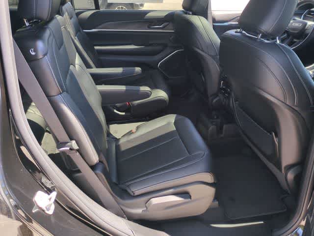 Thumbnail: 2026 Jeep Grand Cherokee L - 22