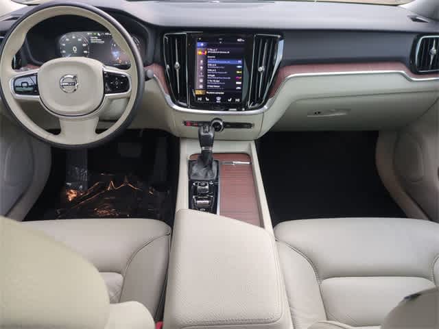 Thumbnail: 2021 Volvo S60 - 16