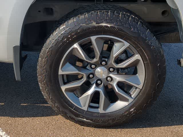 Thumbnail: 2022 Chevrolet Silverado 1500 - 14