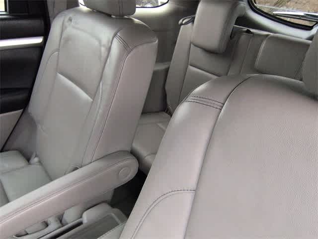 Thumbnail: 2014 Toyota Highlander - 41