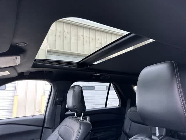 Thumbnail: 2020 Ford Explorer - 7