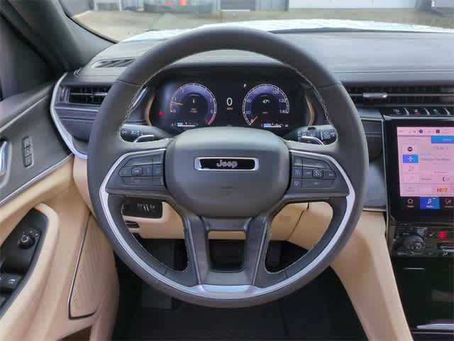 Thumbnail: 2025 Jeep Grand Cherokee L - 23