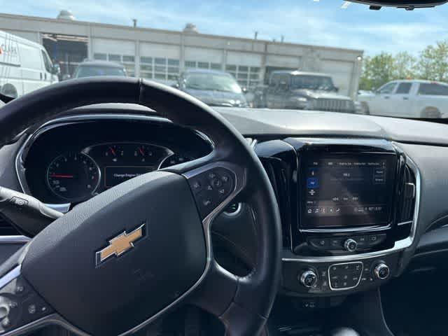 Thumbnail: 2023 Chevrolet Traverse - 7