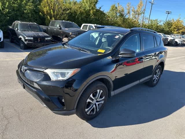 Thumbnail: 2016 Toyota RAV4 - 2
