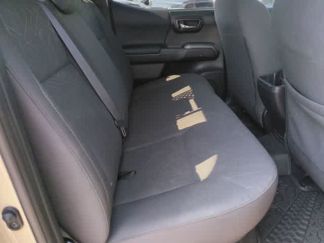 Thumbnail: 2017 Toyota Tacoma - 20