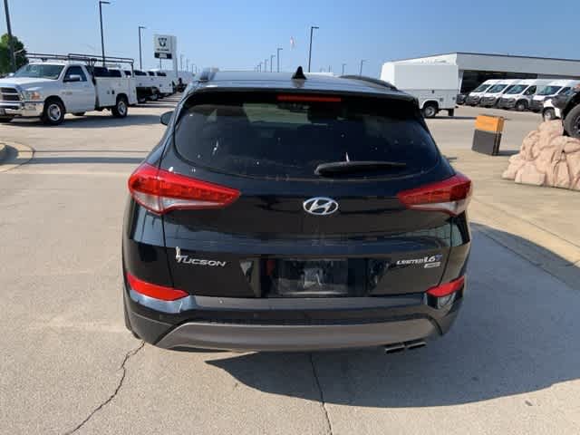 Thumbnail: 2016 Hyundai Tucson - 22