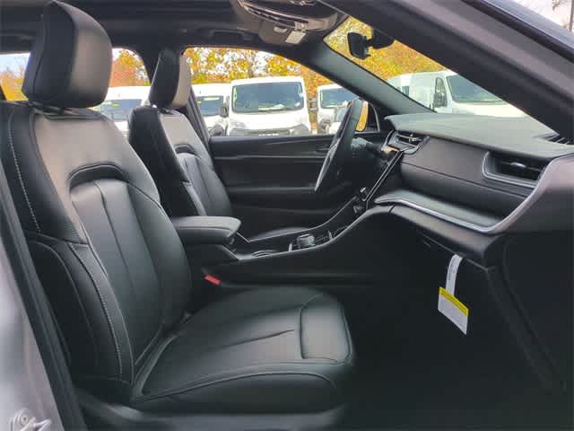 Thumbnail: 2025 Jeep Grand Cherokee L - 23