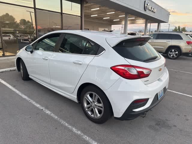 Thumbnail: 2017 Chevrolet Cruze - 9
