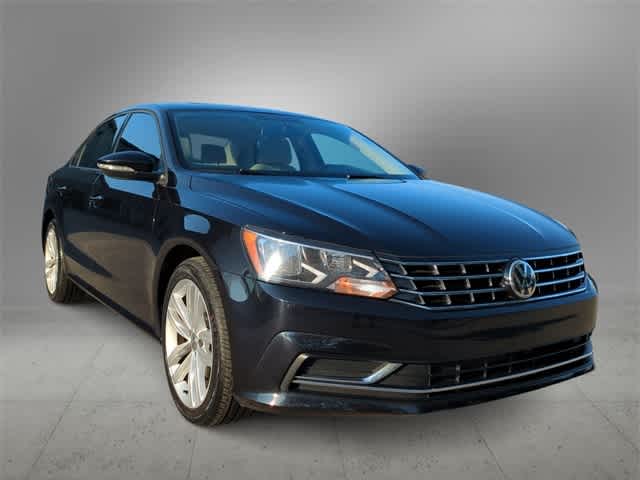 Thumbnail: 2019 Volkswagen Passat - 2