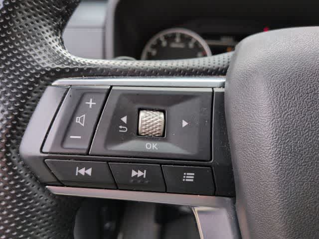 Thumbnail: 2022 Mitsubishi Outlander - 23