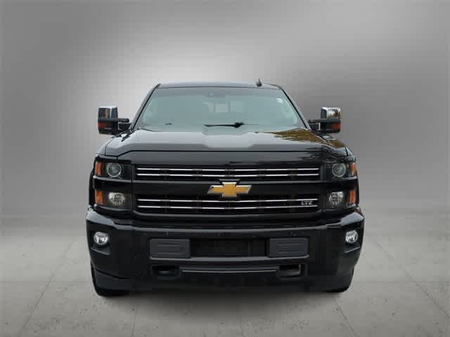 Thumbnail: 2016 Chevrolet Silverado 2500 - 3