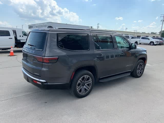 Thumbnail: 2022 Jeep Wagoneer - 18