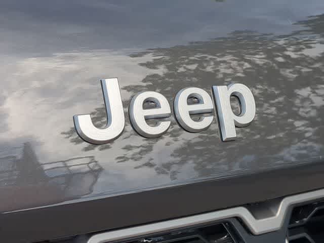 Thumbnail: 2026 Jeep Grand Cherokee - 12