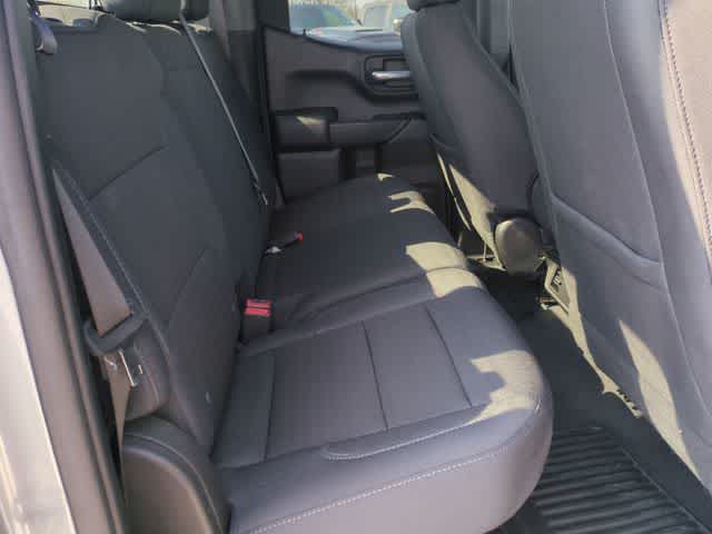 Thumbnail: 2023 Chevrolet Silverado 1500 - 21