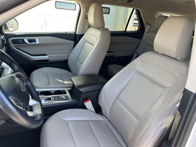 Thumbnail: 2023 Ford Explorer - 4