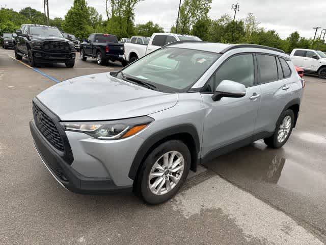 Thumbnail: 2022 Toyota Corolla Cross - 2