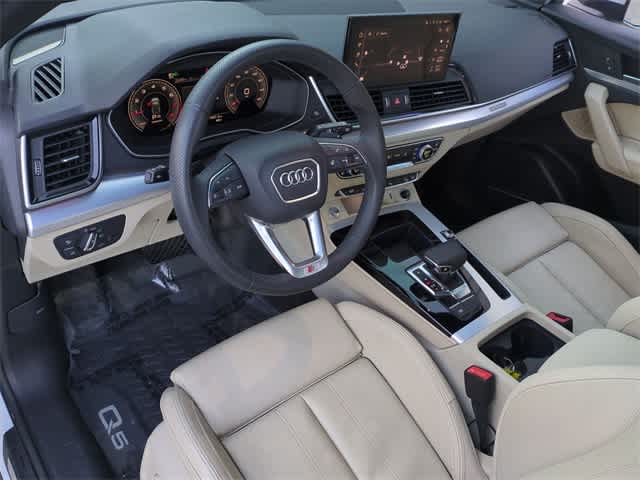 Thumbnail: 2025 Audi Q5 - 10