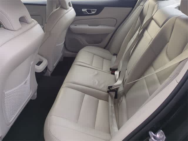 Thumbnail: 2021 Volvo S60 - 21