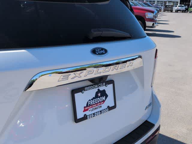 Thumbnail: 2023 Ford Explorer - 13