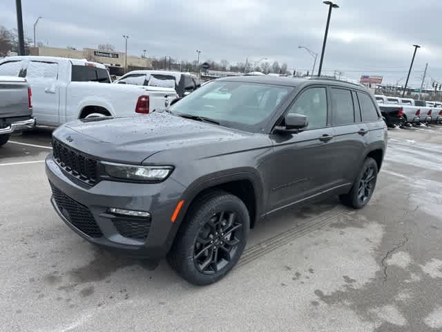 Thumbnail: 2025 Jeep Grand Cherokee - 15