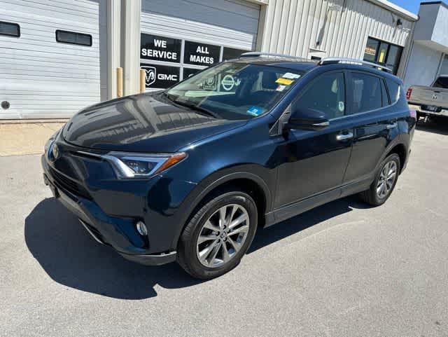 Thumbnail: 2018 Toyota RAV4 - 2