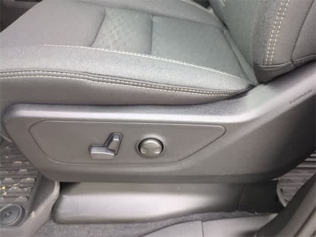 Thumbnail: 2026 RAM 1500 - 18