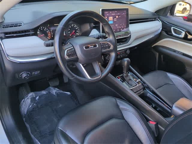 Thumbnail: 2022 Jeep Compass - 10