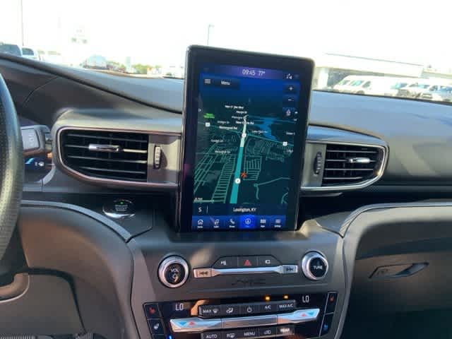 Thumbnail: 2020 Ford Explorer - 6