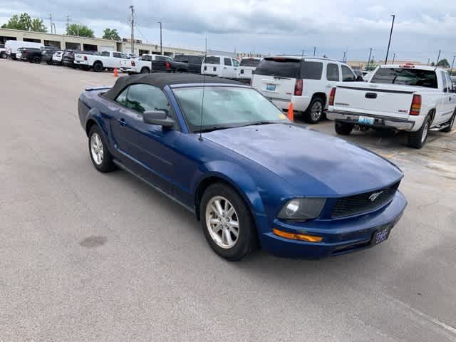 Thumbnail: 2007 Ford Mustang - 21