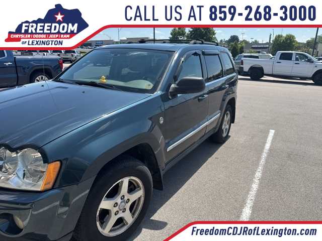Thumbnail: 2005 Jeep Grand Cherokee - 1