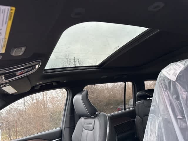 Thumbnail: 2025 Jeep Grand Cherokee L - 9