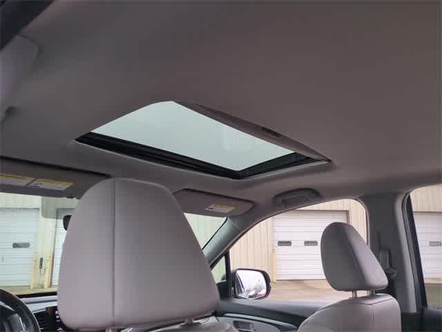 Thumbnail: 2022 Honda Pilot - 20