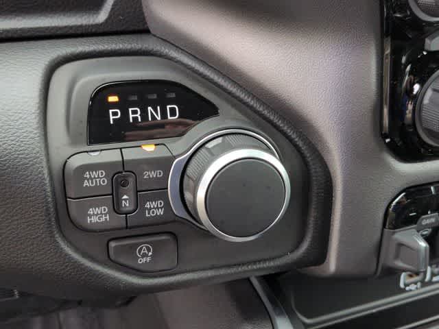 Thumbnail: 2026 RAM 1500 - 33