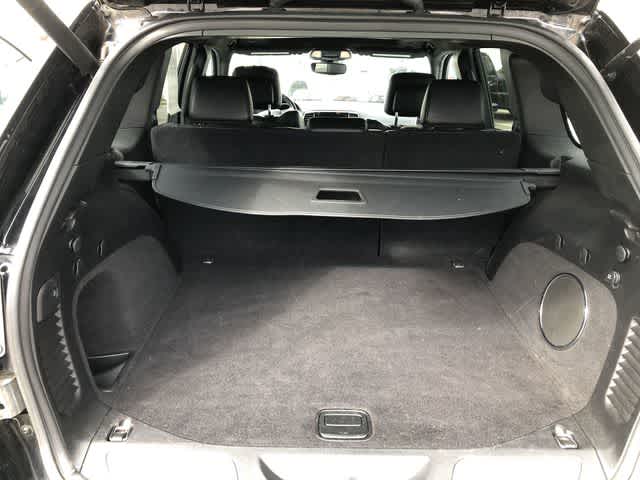 Thumbnail: 2019 Jeep Grand Cherokee - 21