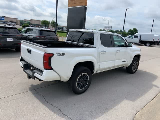 Thumbnail: 2025 Toyota Tacoma - 21
