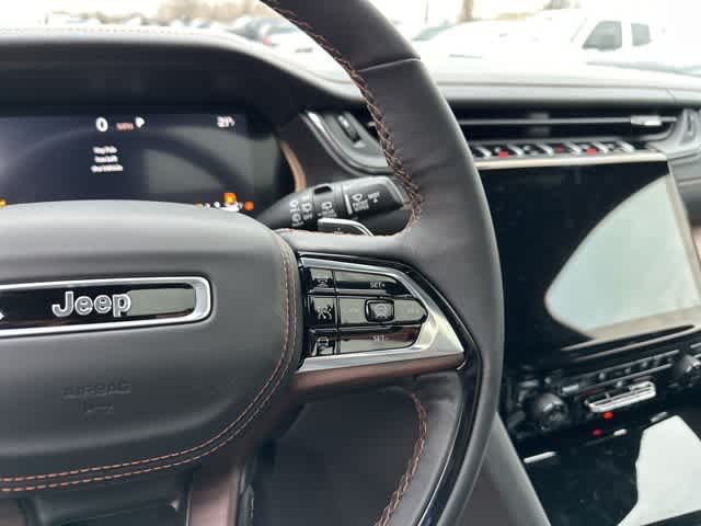 Thumbnail: 2025 Jeep Grand Cherokee L - 4