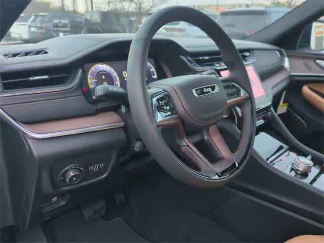 Thumbnail: 2025 Jeep Grand Cherokee L - 10