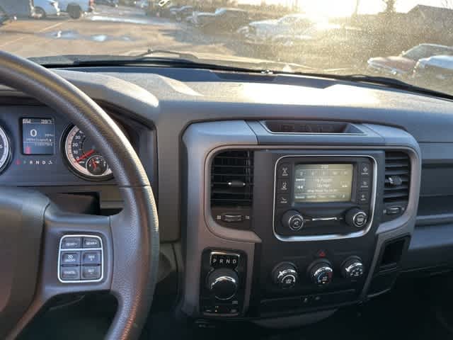 Thumbnail: 2019 RAM 1500 Classic - 9