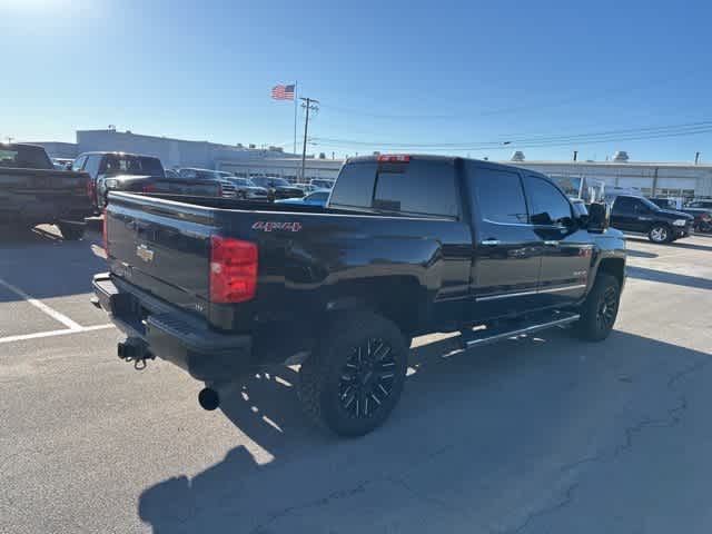 Thumbnail: 2016 Chevrolet Silverado 2500 - 24