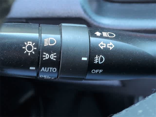 Thumbnail: 2017 Toyota 4Runner - 29