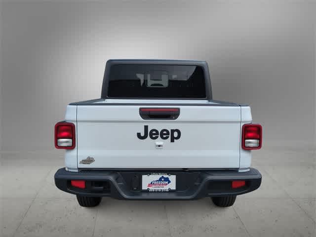 Thumbnail: 2025 Jeep Gladiator - 7