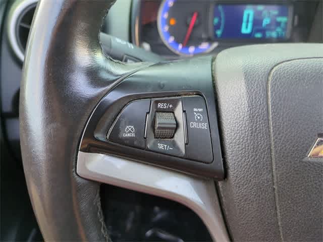 Thumbnail: 2015 Chevrolet Trax - 25