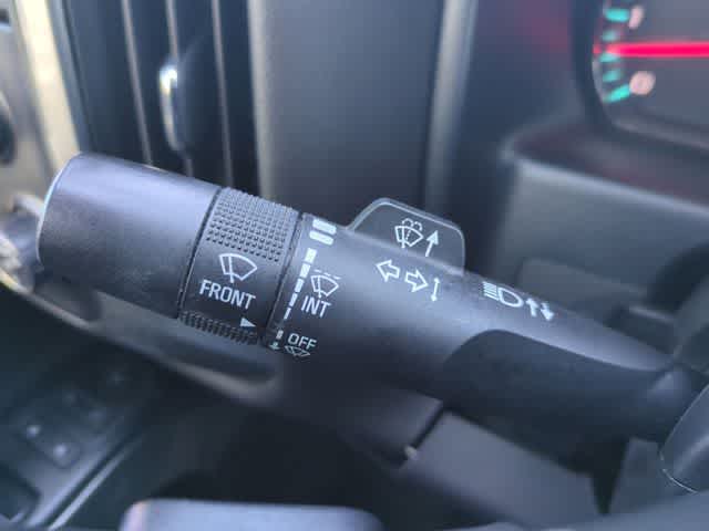 Thumbnail: 2018 Chevrolet Silverado 1500 - 27