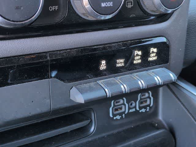 Thumbnail: 2021 RAM 1500 - 39