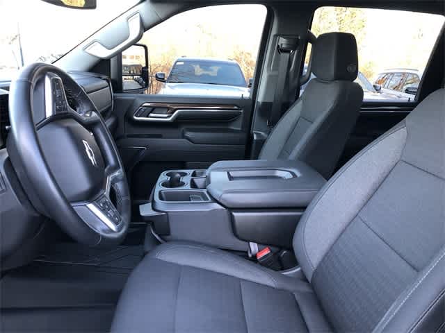 Thumbnail: 2024 Chevrolet Silverado 2500 - 13