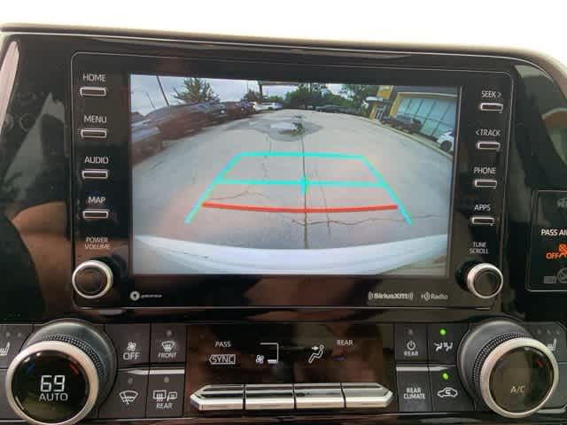 Thumbnail: 2021 Toyota Highlander - 10